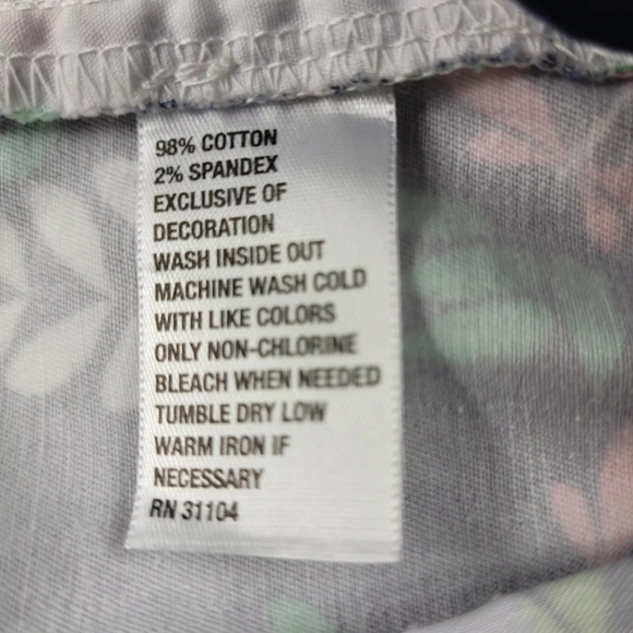 Crown & Ivy Shorts Size 18W Curvy Blue Dragonflies NWOT Waist 42" Womens - Picture 4 of 8